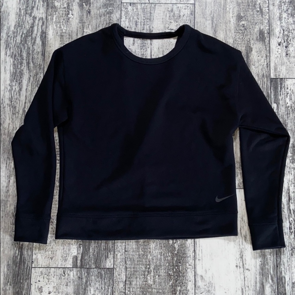 Women’s Nike sweatshirt